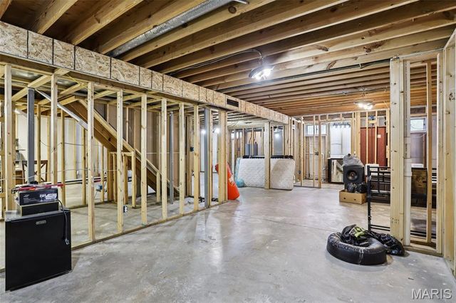 308 Buck Creek Road, Silex, MO 63377