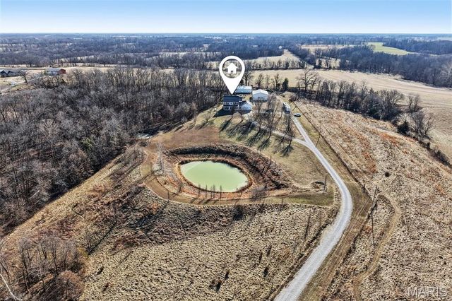 308 Buck Creek Road, Silex, MO 63377