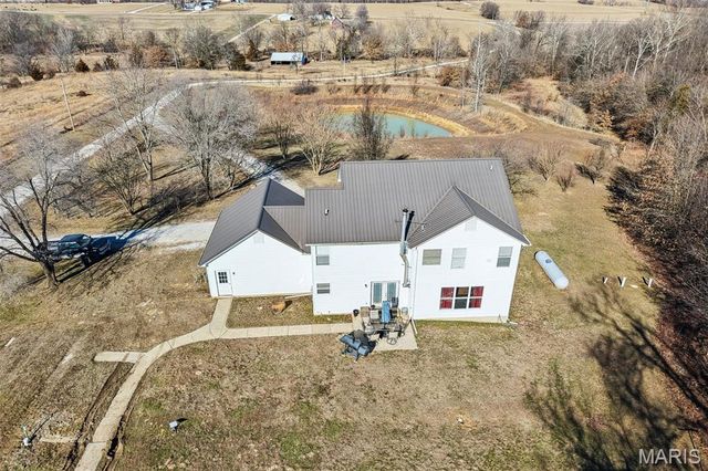 308 Buck Creek Road, Silex, MO 63377