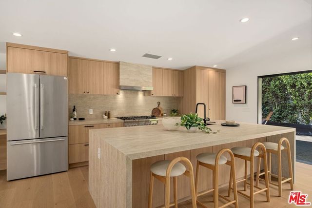 2229 Willetta Street, Los Angeles, CA 90068