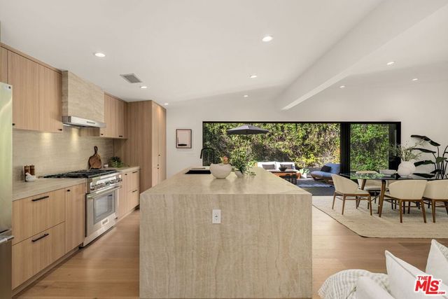 2229 Willetta Street, Los Angeles, CA 90068