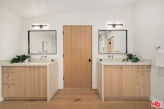 2229 Willetta Street, Los Angeles, CA 90068