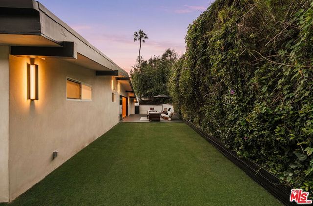 2229 Willetta Street, Los Angeles, CA 90068