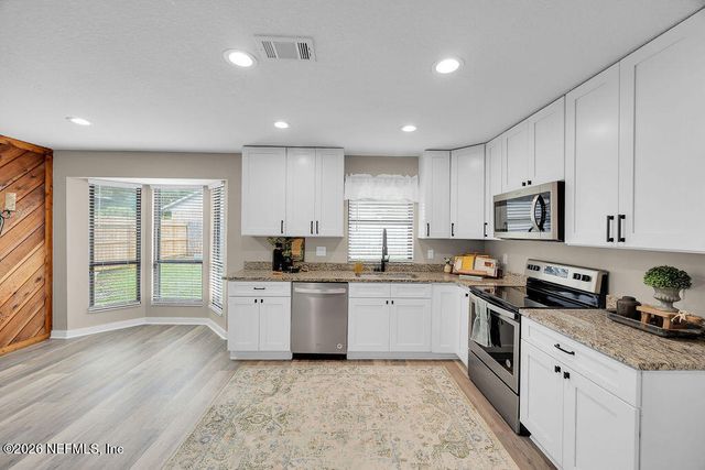 2275 FOXWOOD Drive, Orange Park, FL 32073