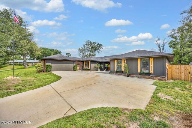 2275 FOXWOOD Drive, Orange Park, FL 32073