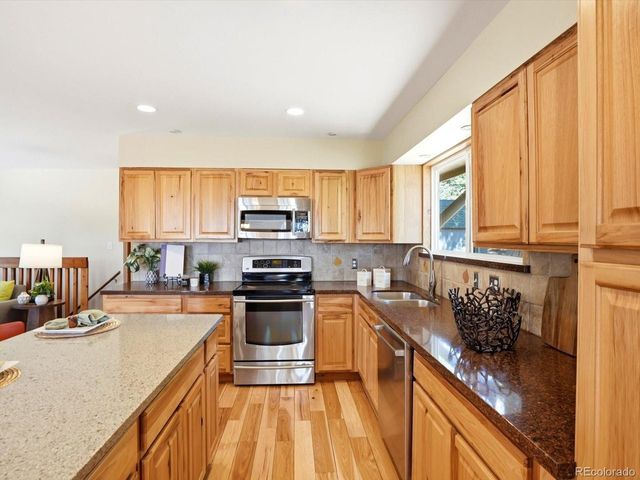 9039 S Bertha Ct, Morrison, CO 80465
