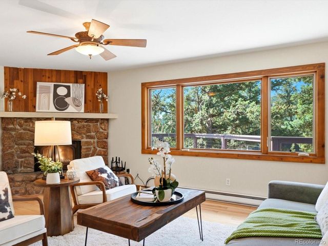 9039 S Bertha Ct, Morrison, CO 80465