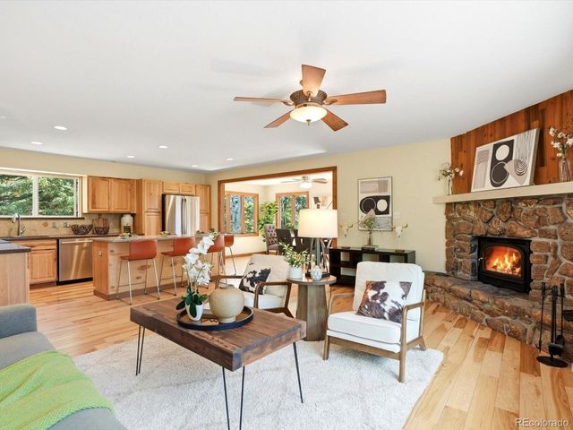 9039 S Bertha Ct, Morrison, CO 80465
