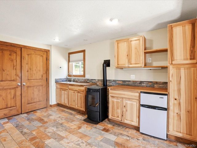 9039 S Bertha Ct, Morrison, CO 80465