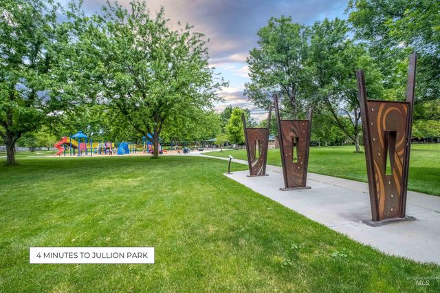 4233 N Buckboard Place, Boise, ID 83713