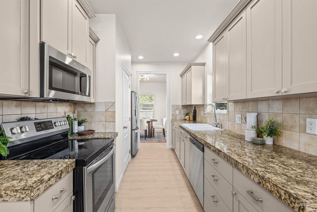 4233 N Buckboard Place, Boise, ID 83713