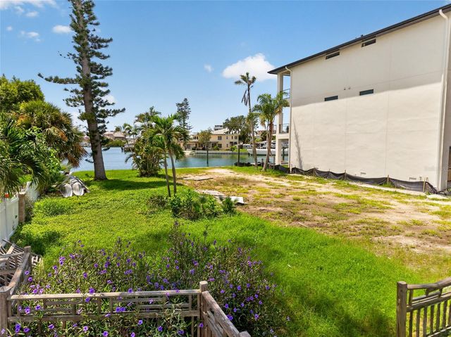 331 BOCA CIEGA DRIVE, Madeira Beach, FL 33708