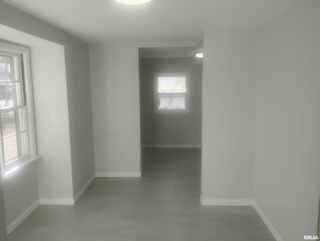 1131 N WILDWOOD Court, Peoria, IL 61604