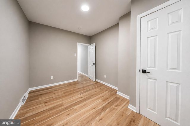 757 SPRUCE ST, Camden, NJ 08103
