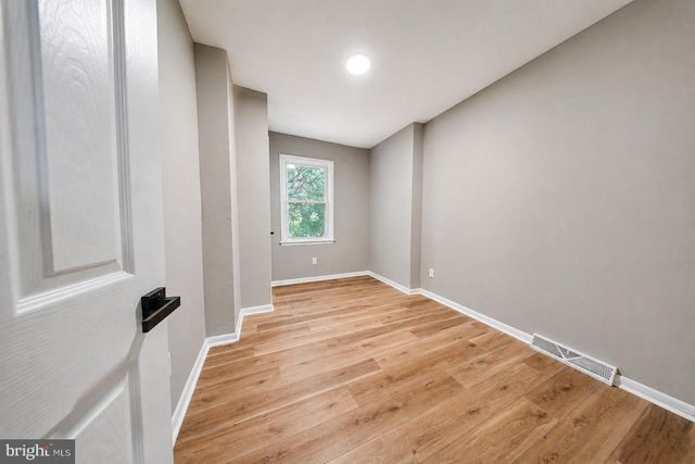 757 SPRUCE ST, Camden, NJ 08103