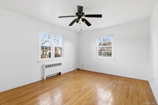 58 Dartmouth Street, Garden City, NY 11530