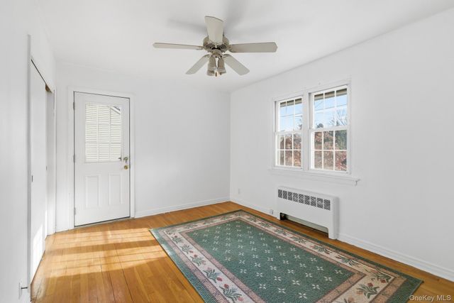 58 Dartmouth Street, Garden City, NY 11530