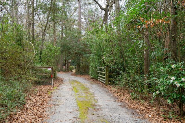 415 W Carolina Avenue, Summerville, SC 29483