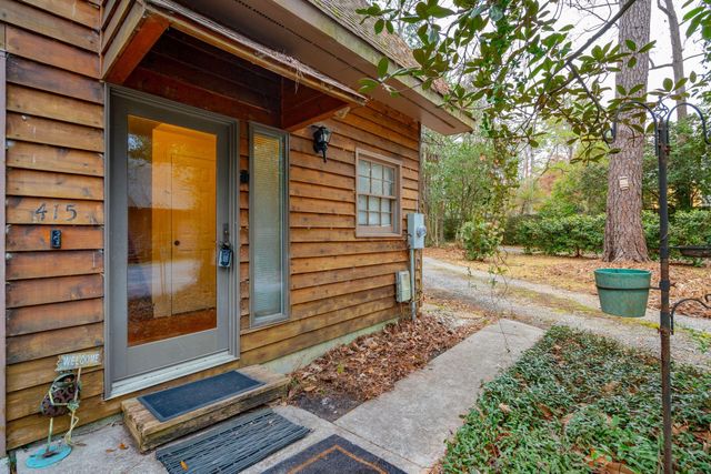 415 W Carolina Avenue, Summerville, SC 29483