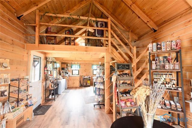 5196 County Road J, Edon, OH 43518