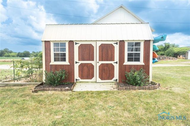 5196 County Road J, Edon, OH 43518