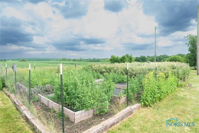 5196 County Road J, Edon, OH 43518