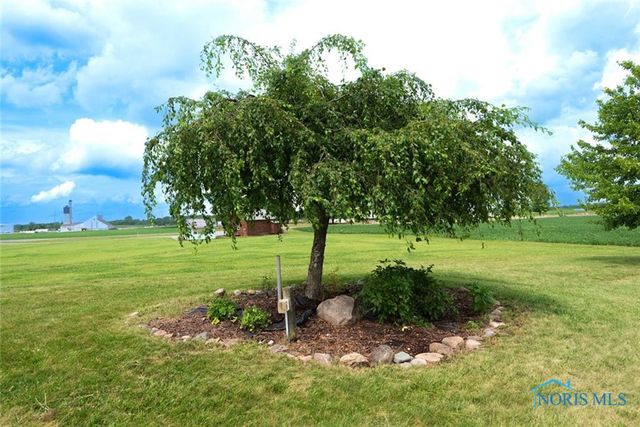 5196 County Road J, Edon, OH 43518