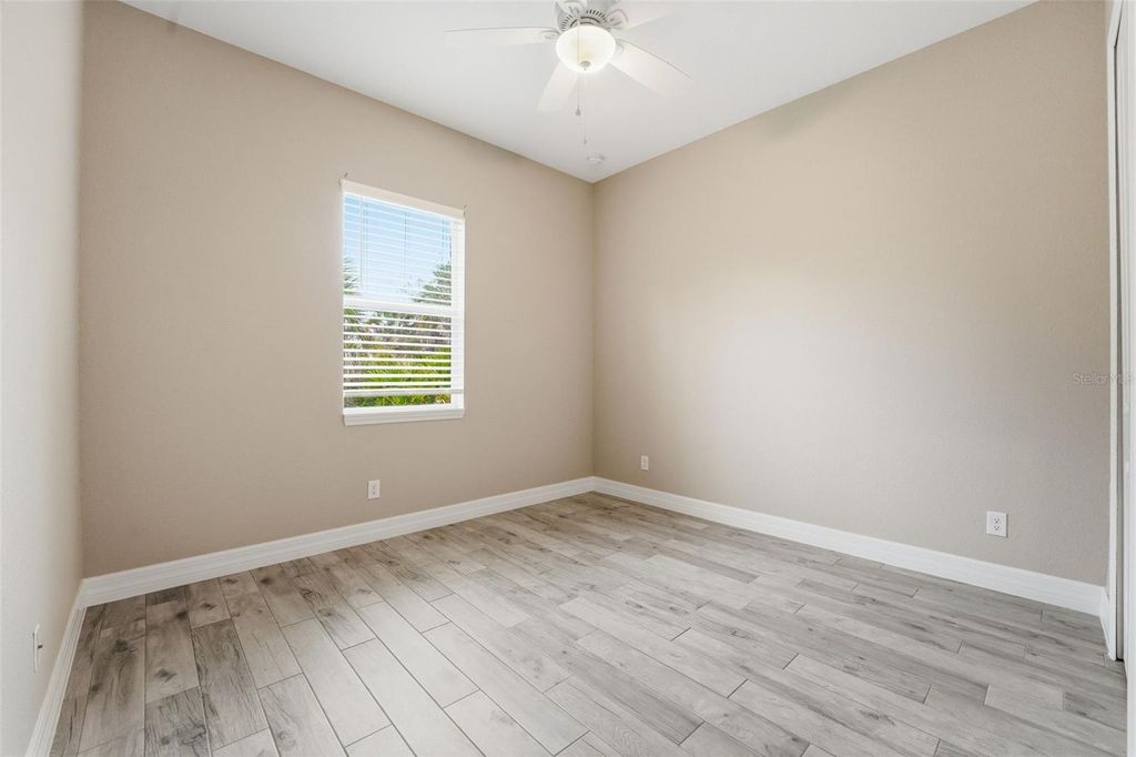 Image 28 of property listing at 106 SMALLWOOD ROAD, Rotonda West, FL 33947