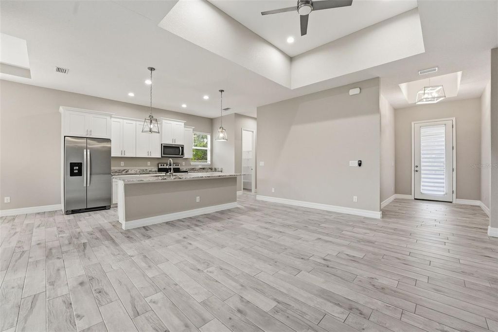 Image 6 of property listing at 106 SMALLWOOD ROAD, Rotonda West, FL 33947