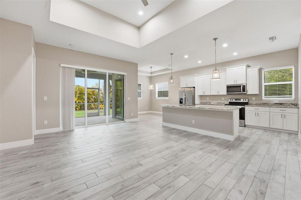 Image 7 of property listing at 106 SMALLWOOD ROAD, Rotonda West, FL 33947