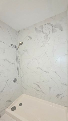 8 Wall Street 1, Foxboro, MA 02035