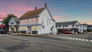 8 Wall Street 1, Foxboro, MA 02035