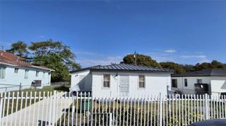1827 NW 74th Terrace 2, Miami, FL 33147