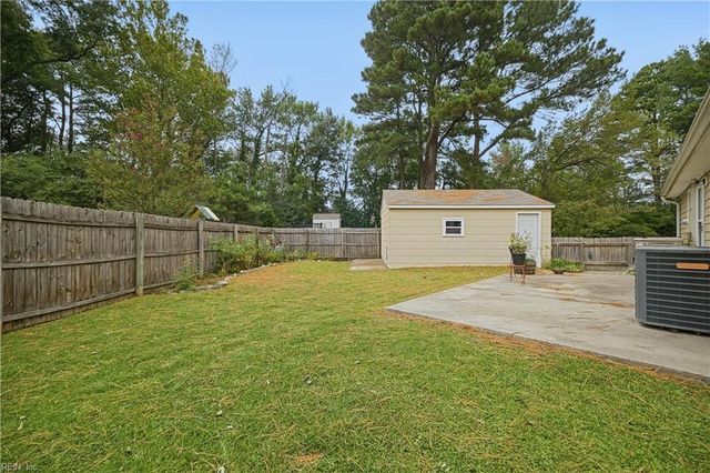 217 N Lynnriver DR, Virginia Beach, VA 23452