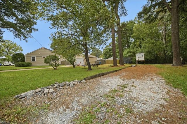 217 N Lynnriver DR, Virginia Beach, VA 23452