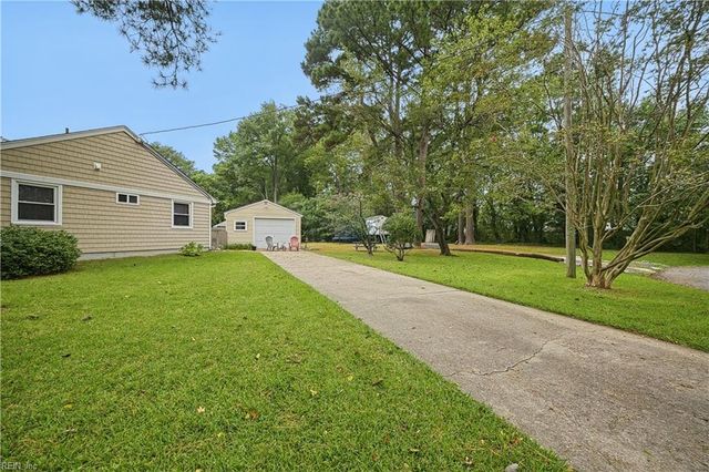 217 N Lynnriver DR, Virginia Beach, VA 23452