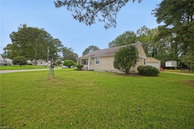 217 N Lynnriver DR, Virginia Beach, VA 23452