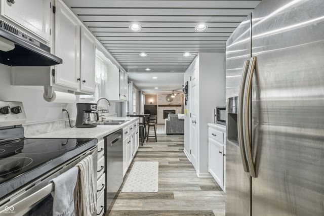 915 Kokomo Lane, Indianapolis, IN 46241