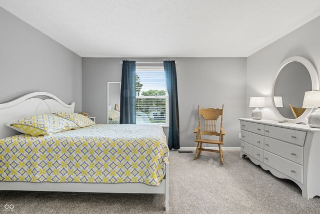 915 Kokomo Lane, Indianapolis, IN 46241