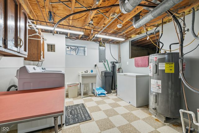 915 Kokomo Lane, Indianapolis, IN 46241