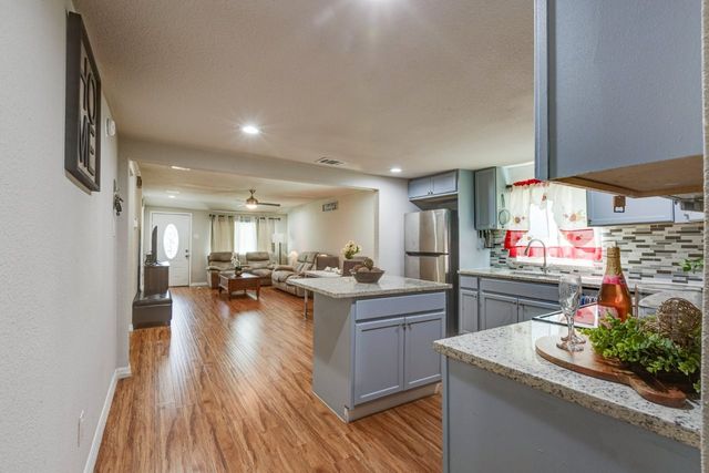 5720 Geddes Avenue, Fort Worth, TX 76107