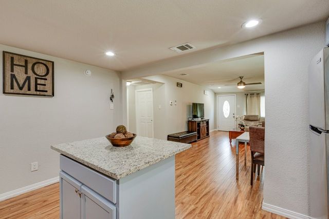 5720 Geddes Avenue, Fort Worth, TX 76107