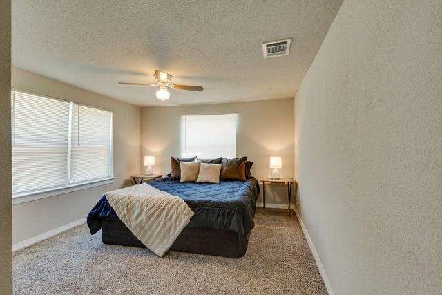 5720 Geddes Avenue, Fort Worth, TX 76107