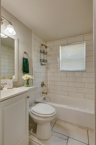 5720 Geddes Avenue, Fort Worth, TX 76107