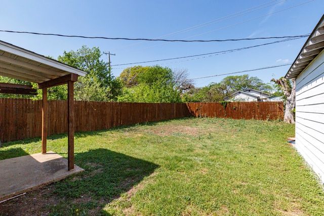 5720 Geddes Avenue, Fort Worth, TX 76107