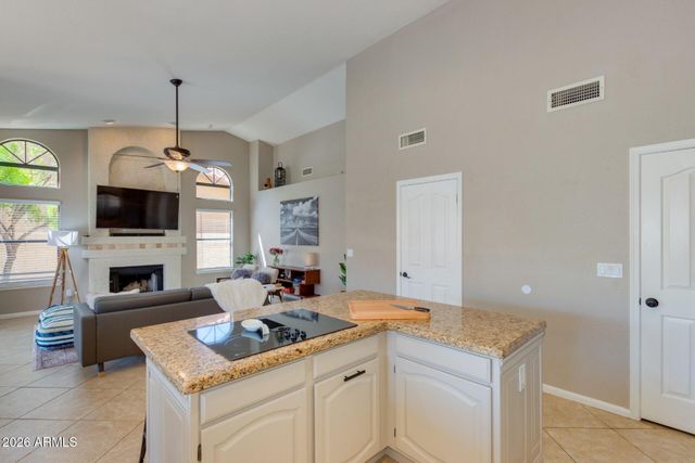 1585 W HONEYSUCKLE Lane, Chandler, AZ 85248