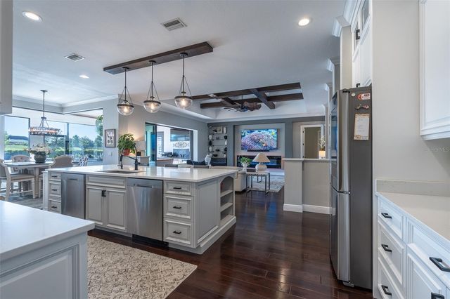 7121 NE 22ND COURT ROAD, Ocala, FL 34479