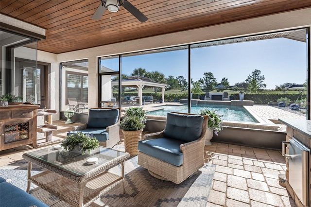 7121 NE 22ND COURT ROAD, Ocala, FL 34479