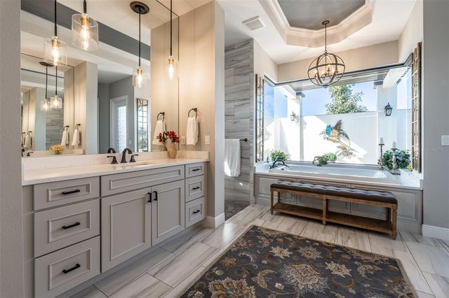 7121 NE 22ND COURT ROAD, Ocala, FL 34479