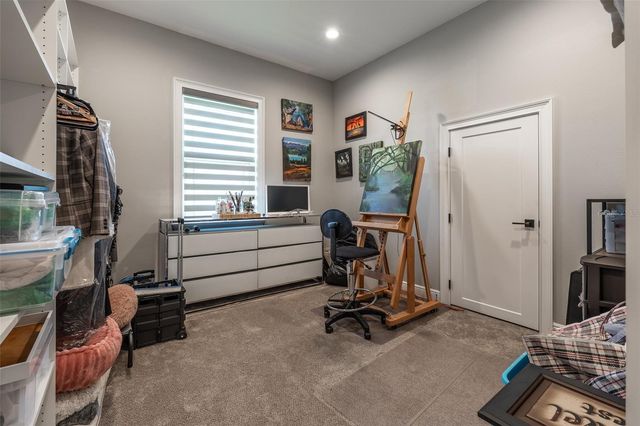 7121 NE 22ND COURT ROAD, Ocala, FL 34479